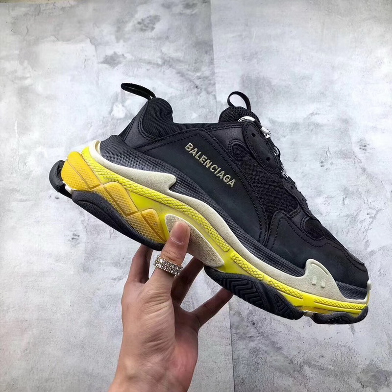 Authentic Balenciaga 17FW Tripe-S 12